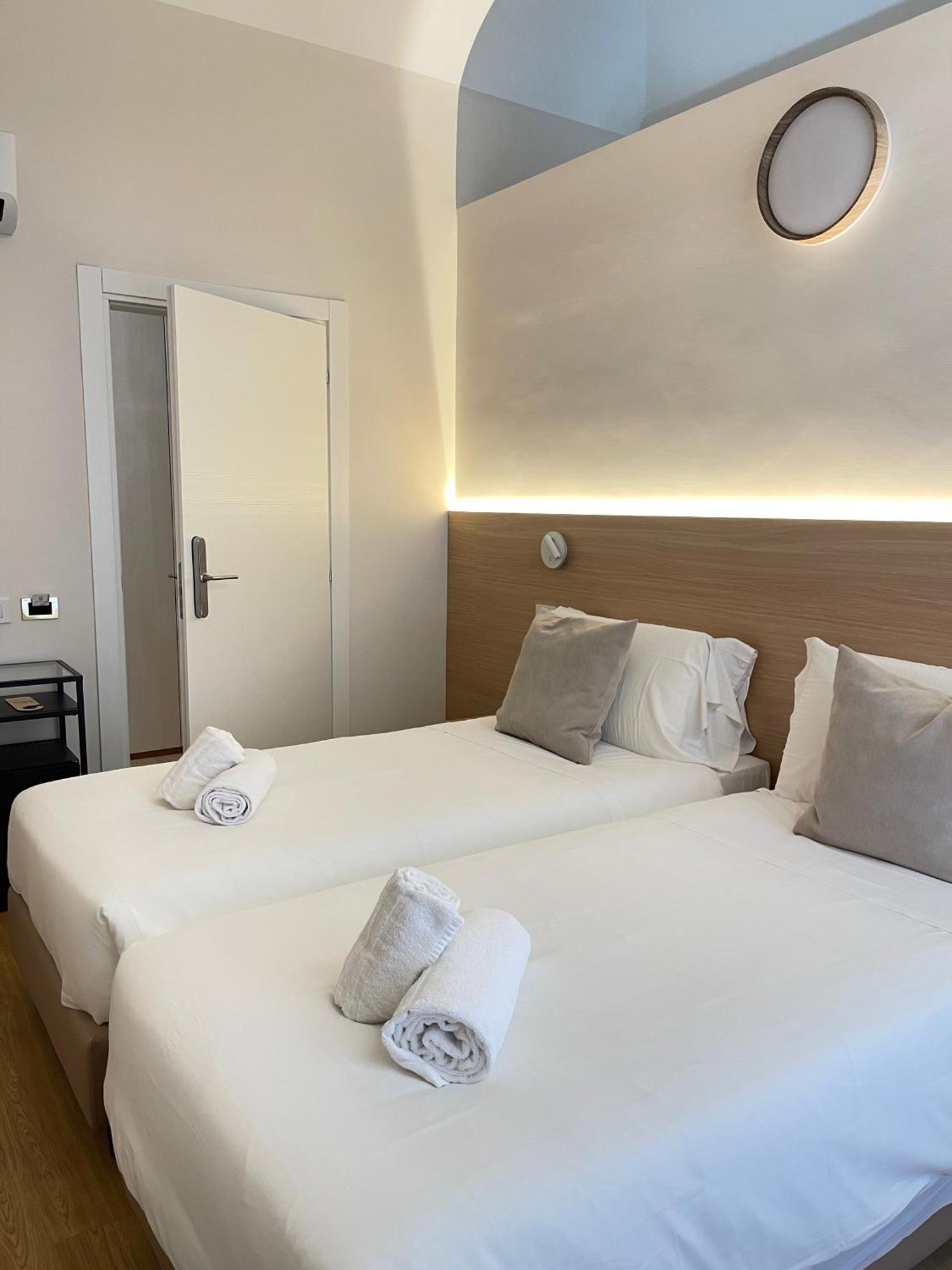 May Home Guest House โรม ภายนอก รูปภาพ