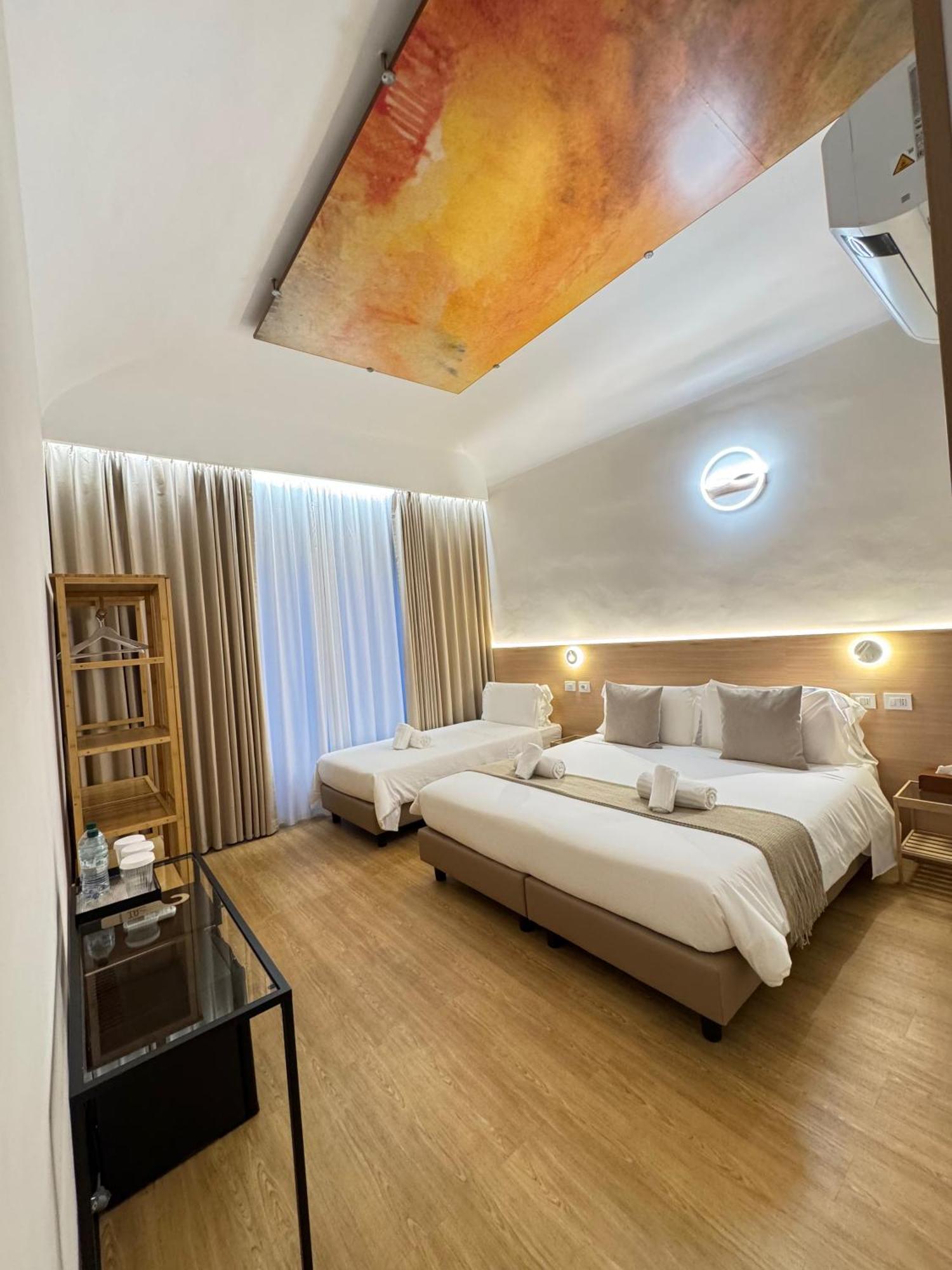 May Home Guest House โรม ภายนอก รูปภาพ