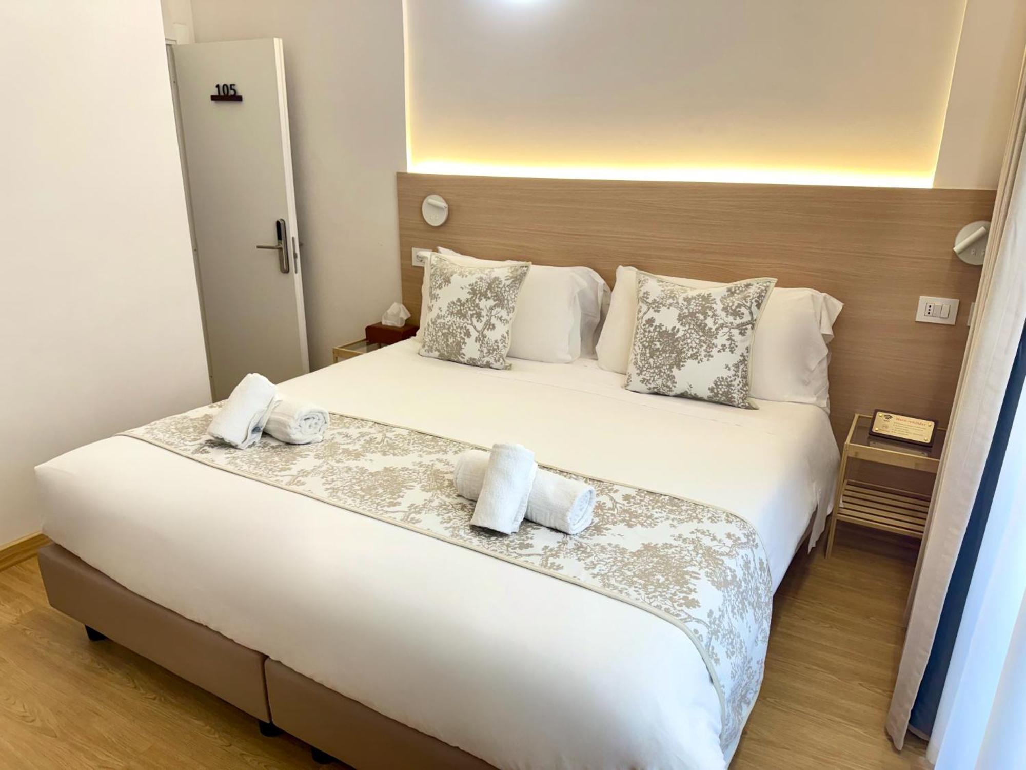 May Home Guest House โรม ภายนอก รูปภาพ